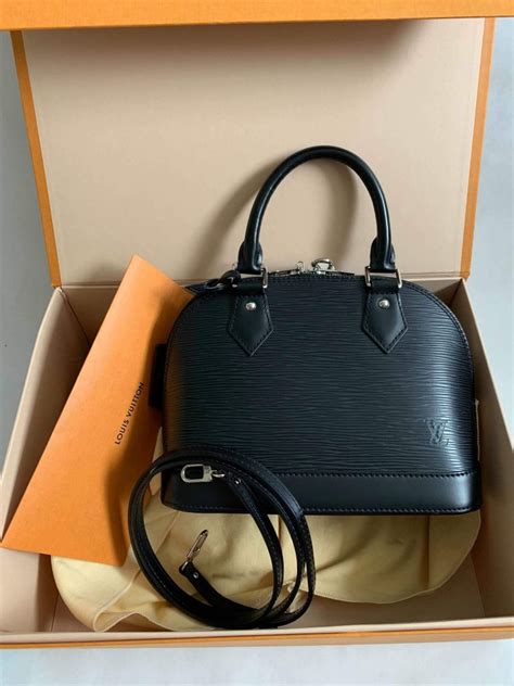 louis vuitton alma epi leather pm|Louis Vuitton Alma bb lining.